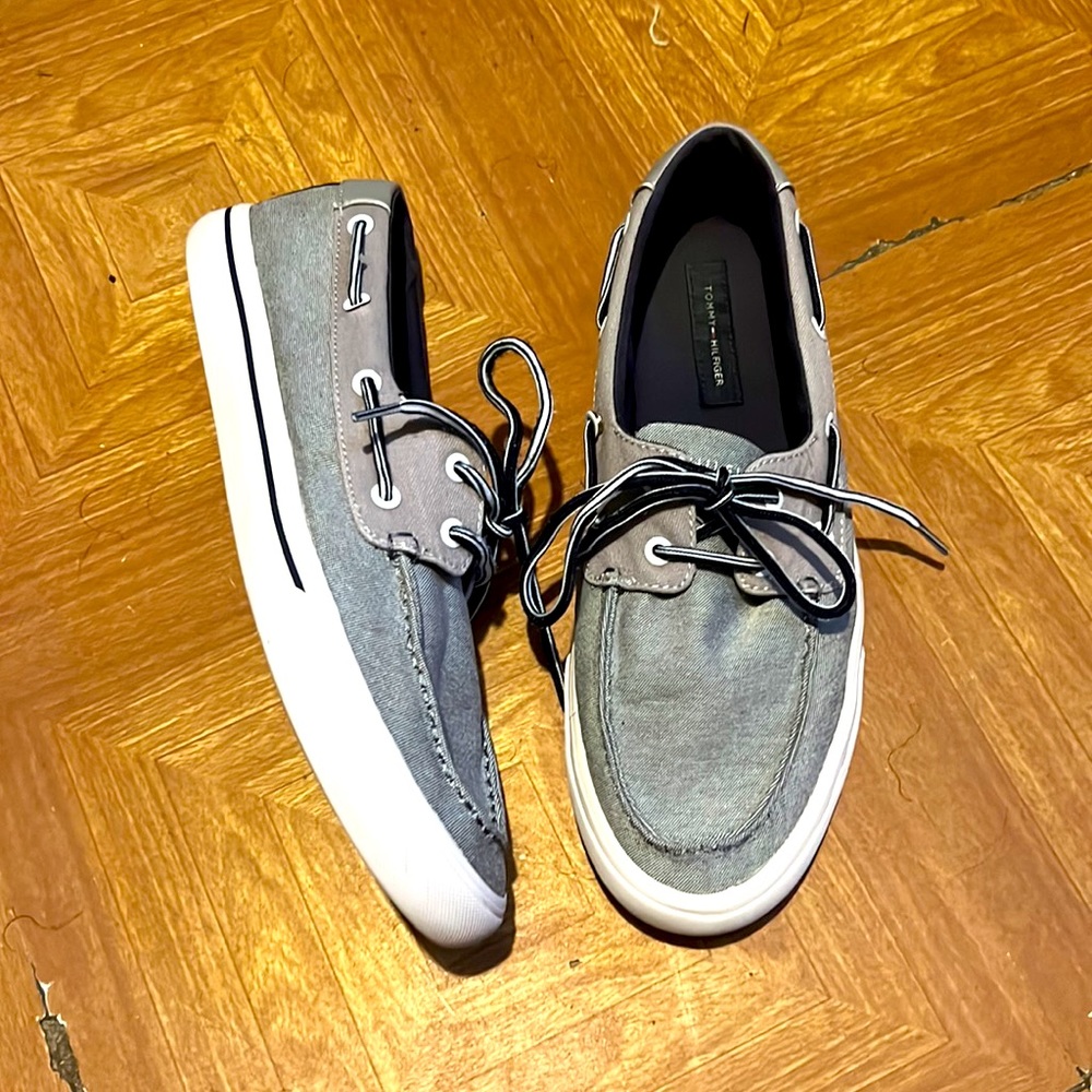 Tommy Hilfiger boat shoes